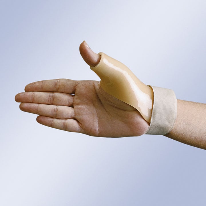 THUMB SPLINT IN THERMOPLASTIC