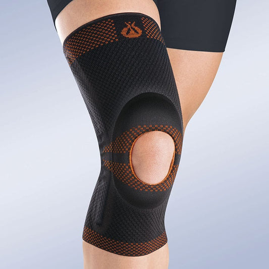 OPENED PATELLA KNEE BRACE W/SILICONE PAD AND LATERAL FLEXIBLE REINFORCEMENTS