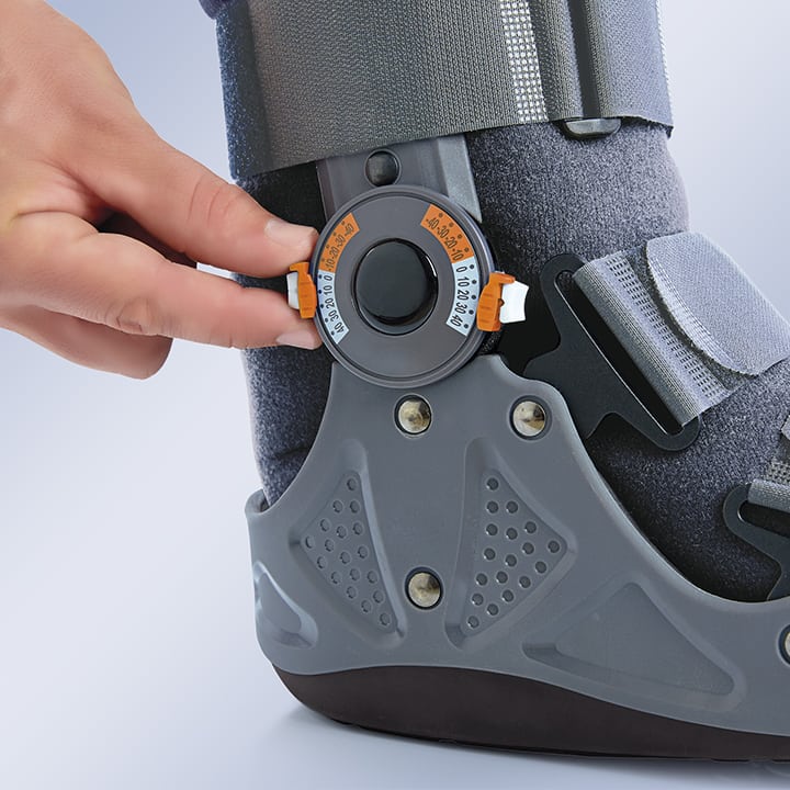 ARTICULATED WALKER
