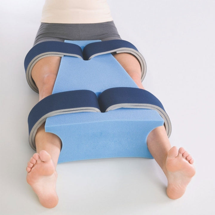 HIP ABDUCTION PILLOW